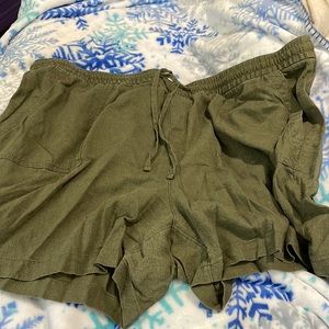 Old Navy Linen Shorts